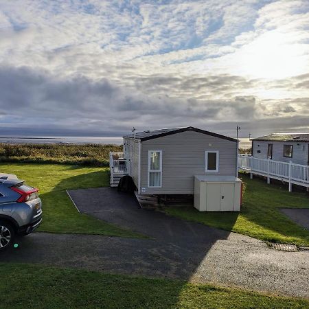 Beautiful Pet Friendly Southerness Caravan With Sea View & Decking Area Mainsriddle 외부 사진